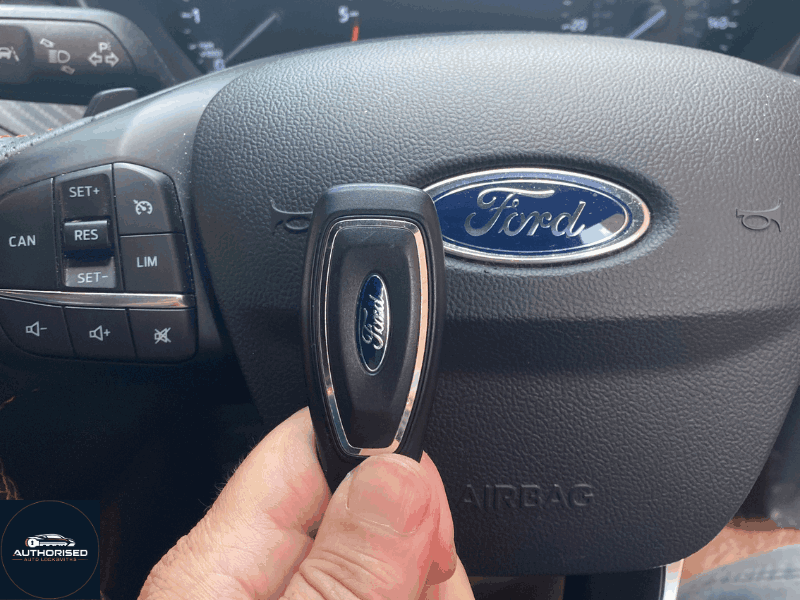 transponder car key duplication Essex — locksmith programming a chip key