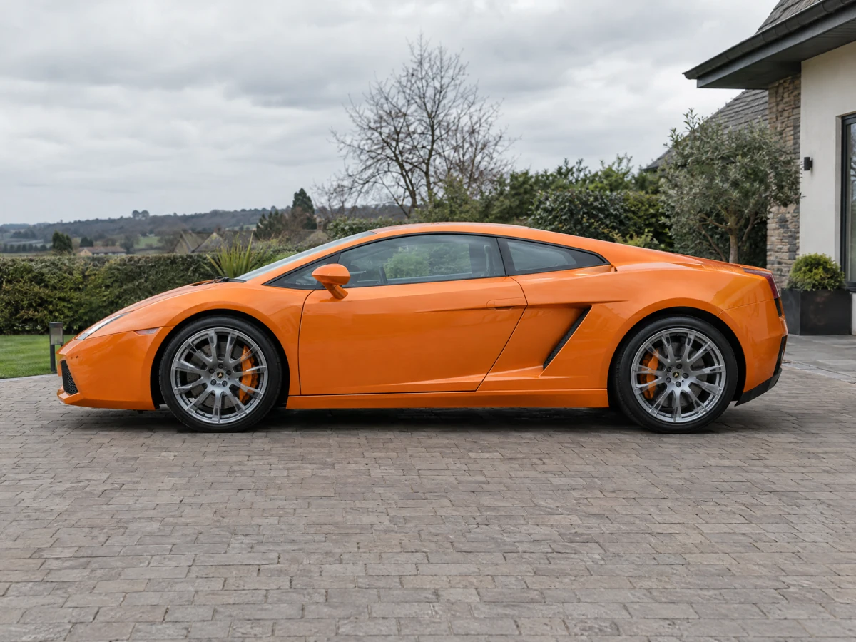Lamborghini Gallardo parked on a driveway awaiting a spare key
