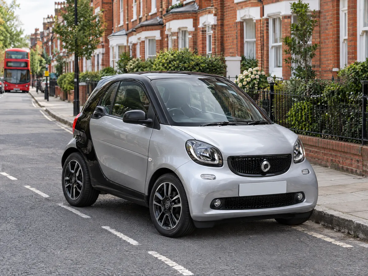 Smart ForTwo parked in London awaiting a spare key